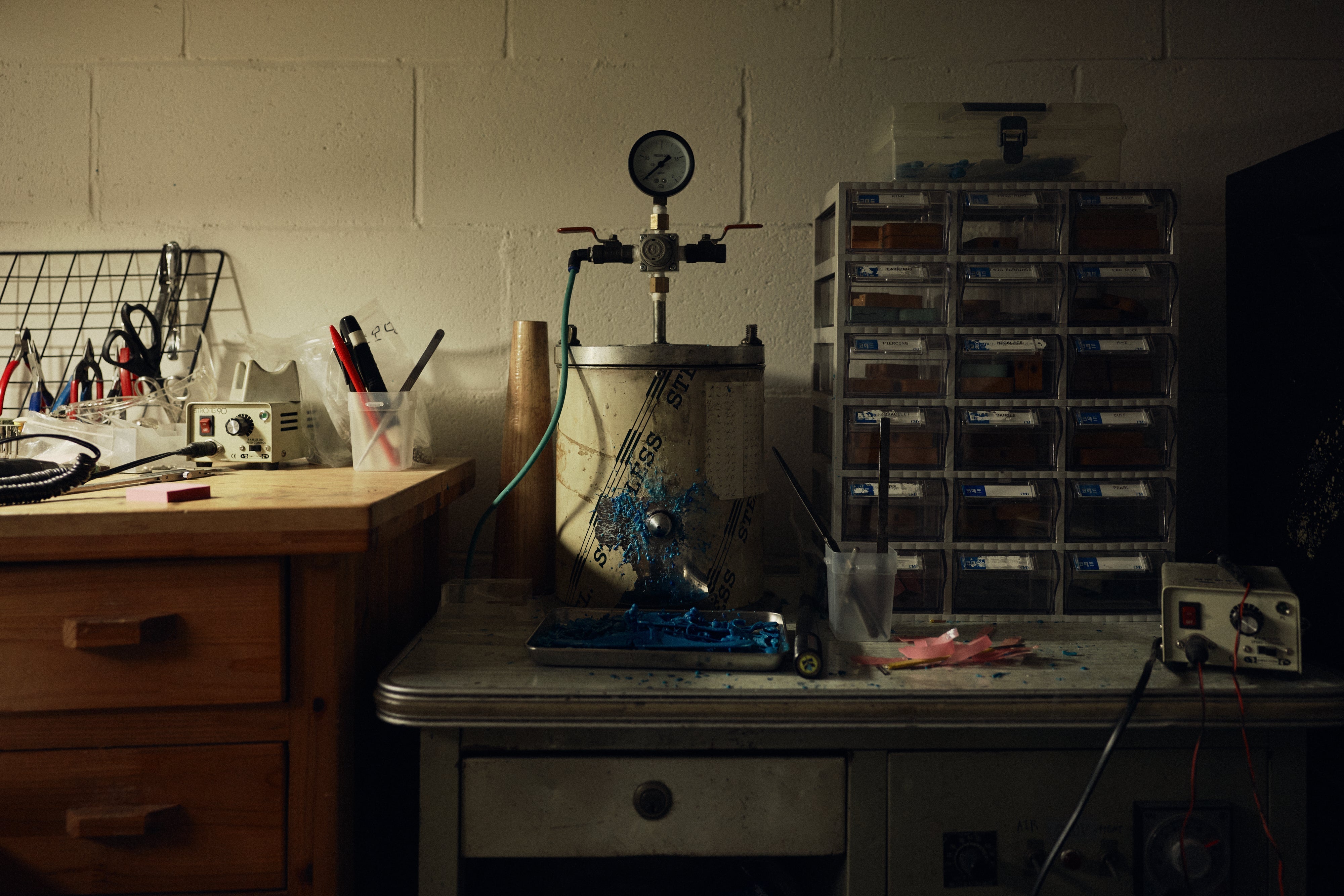 THE HIDDEN ATELIER