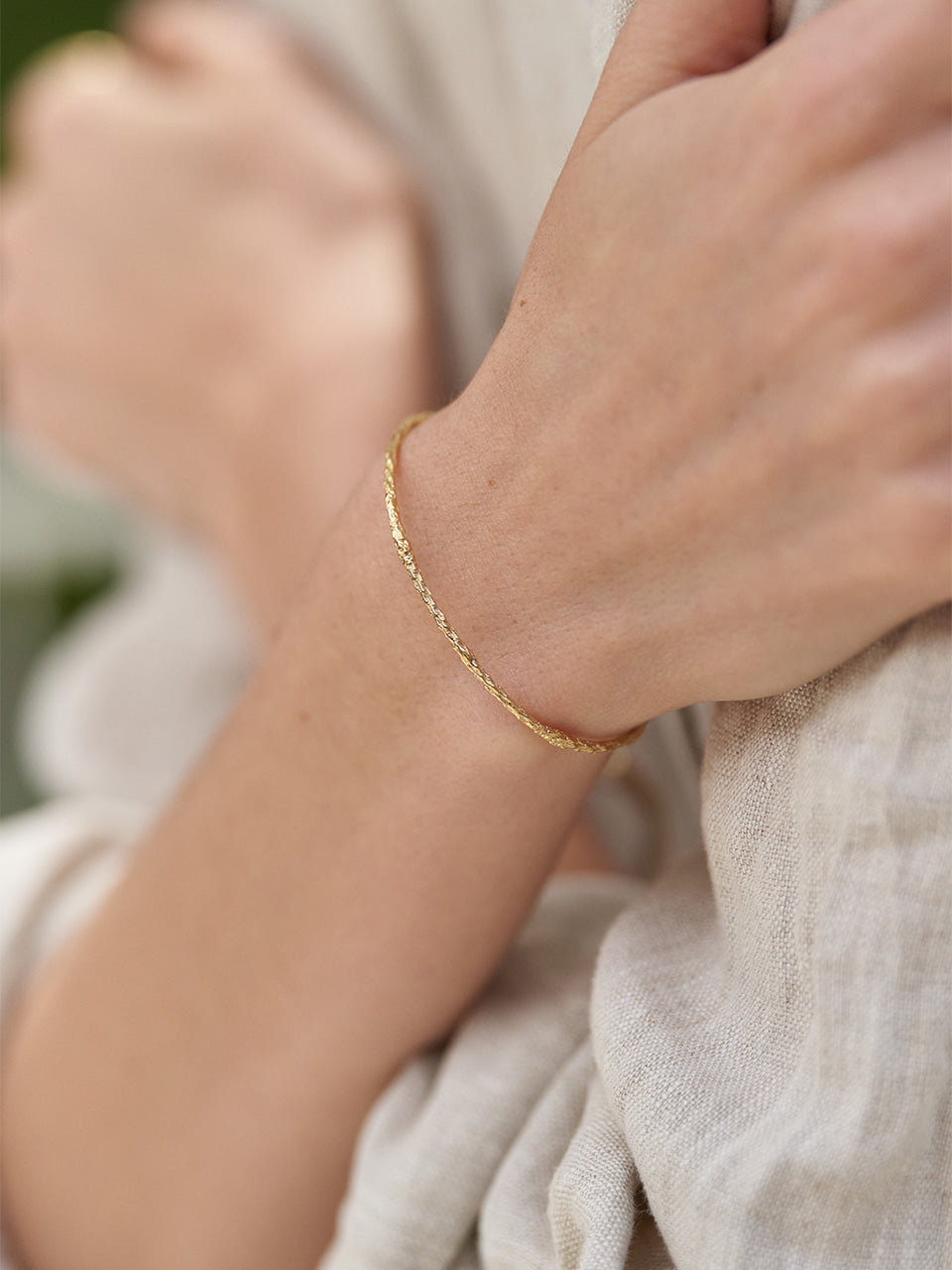(14k) Twig Slim Bracelet
