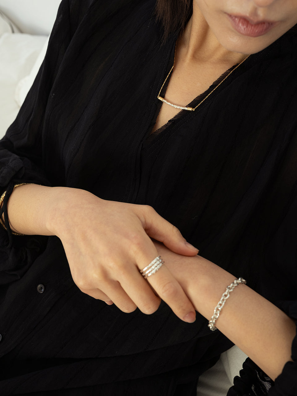 Twig Bar Necklace