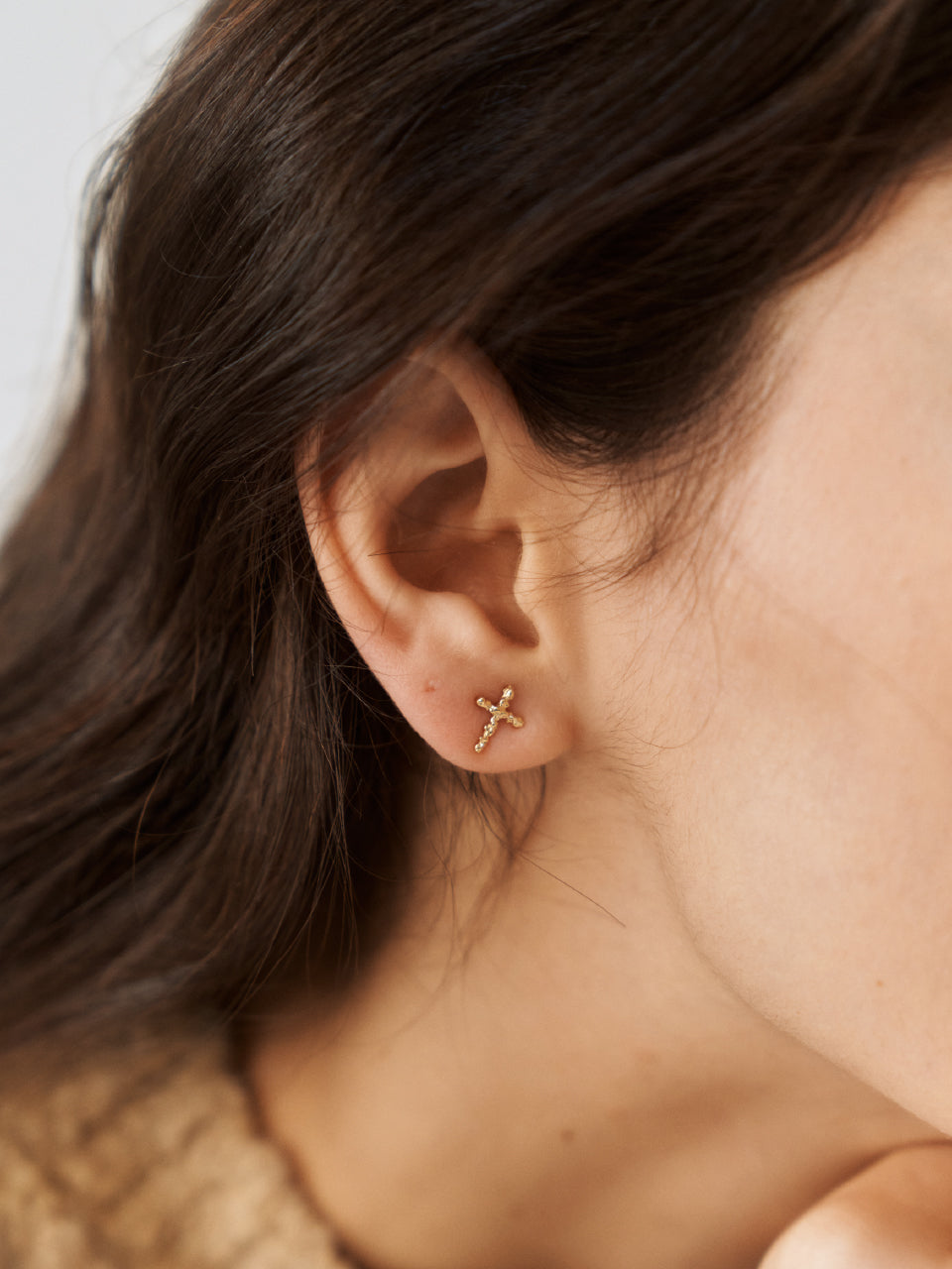 (14k) Twig Petit Cross Studs