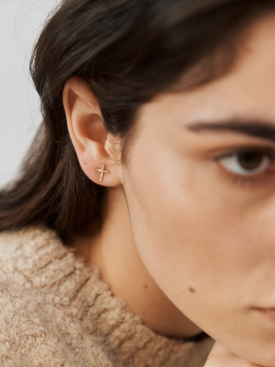 (14k) Twig Petit Cross Studs