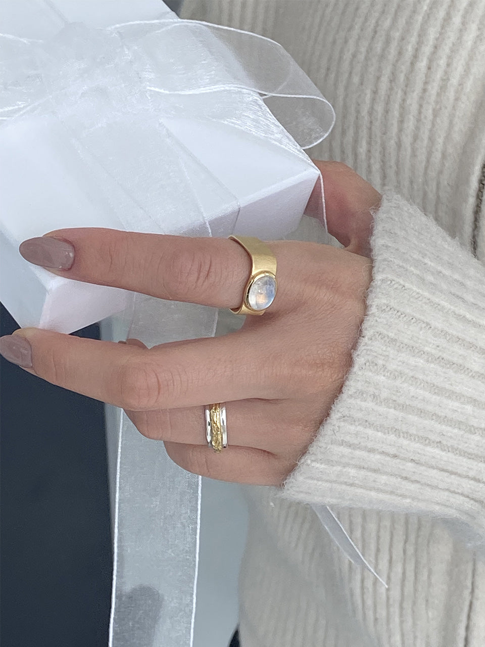 Valentine Square Ring (Rainbow Moonstone)