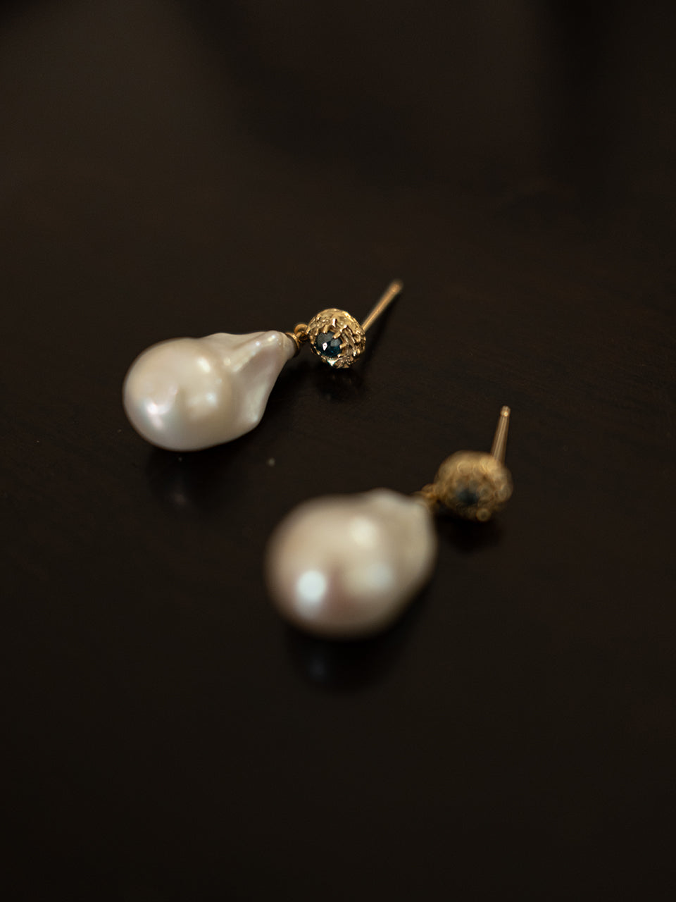 (14k) Sprout Pearl Drop Earrings