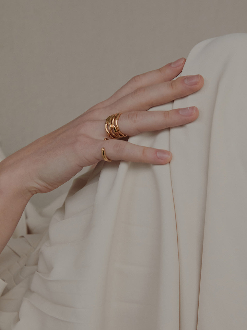 Wave Thin Ring