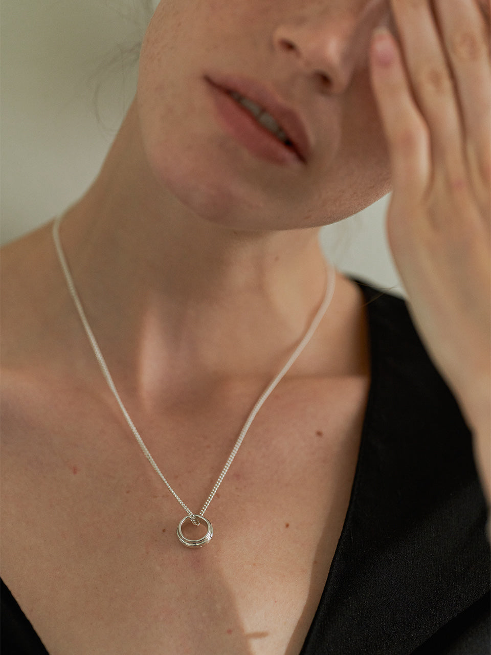 Mild Twig Ring Necklace (curb chain)