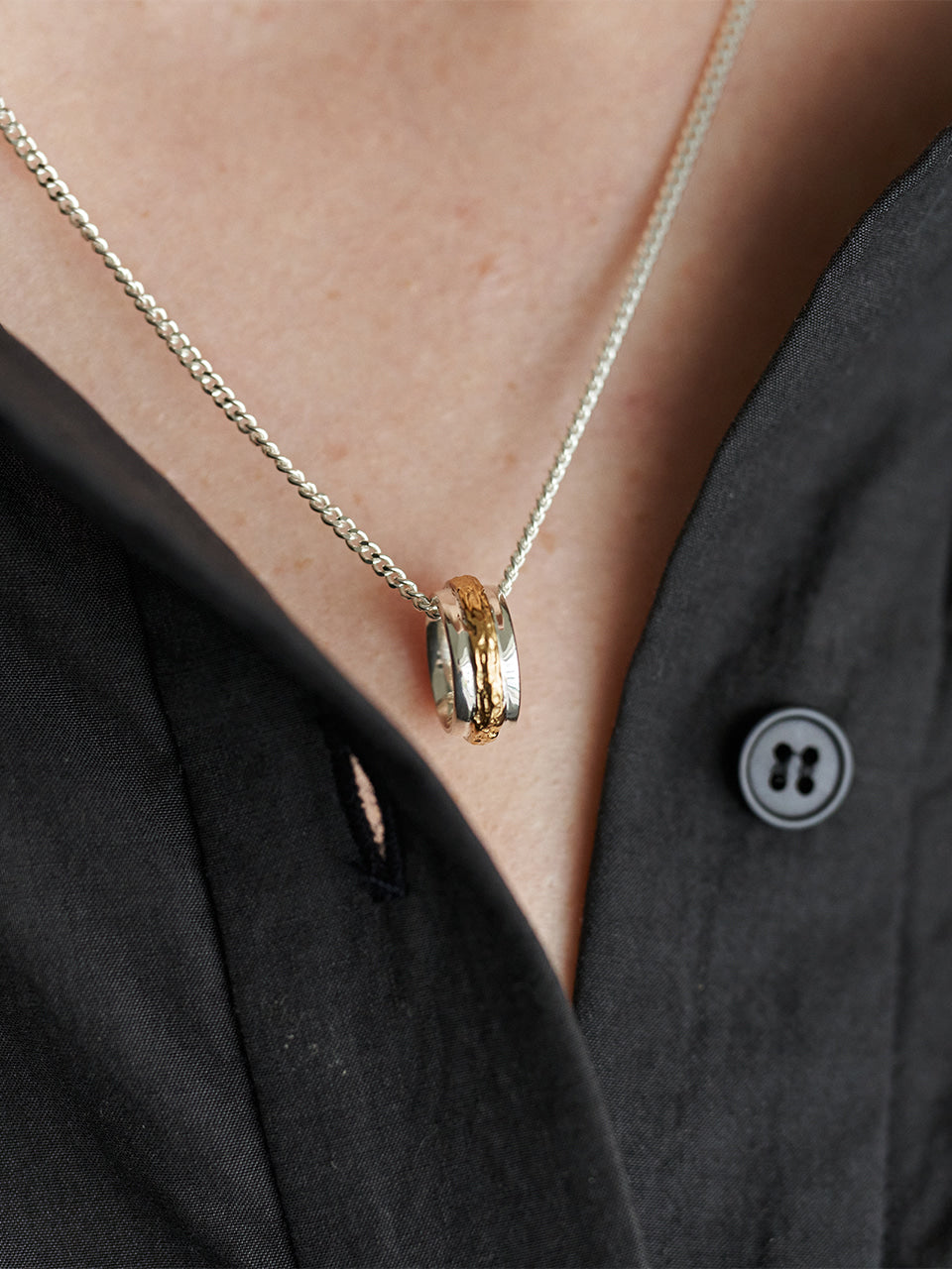 Mild Twig Ring Necklace (curb chain)
