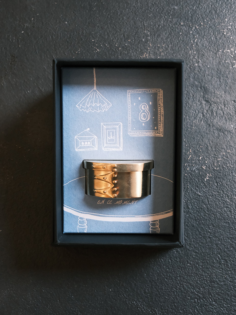 Shaker Box (88 pieces limited edition)