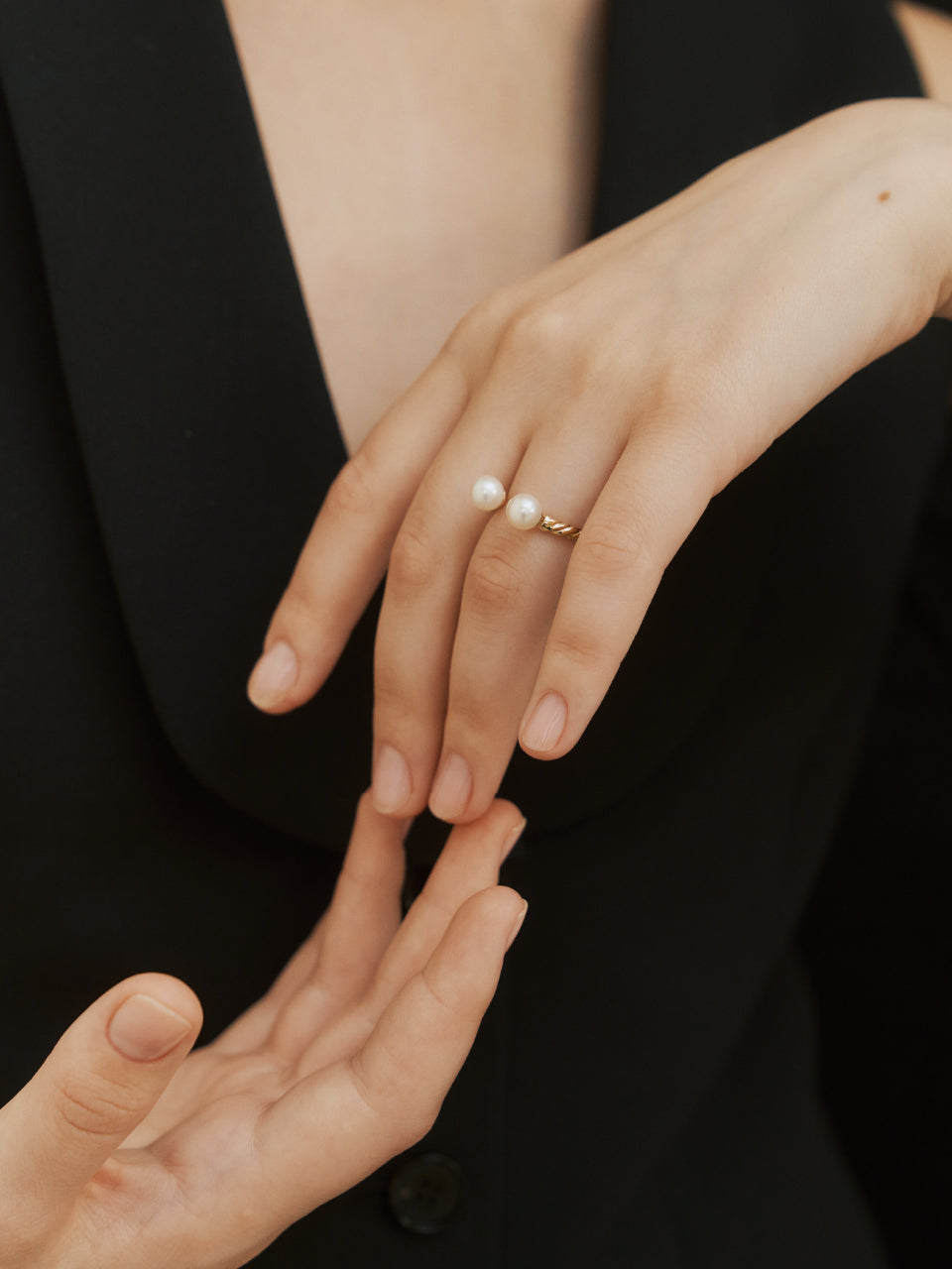 Carol Twin Pearl Open Ring
