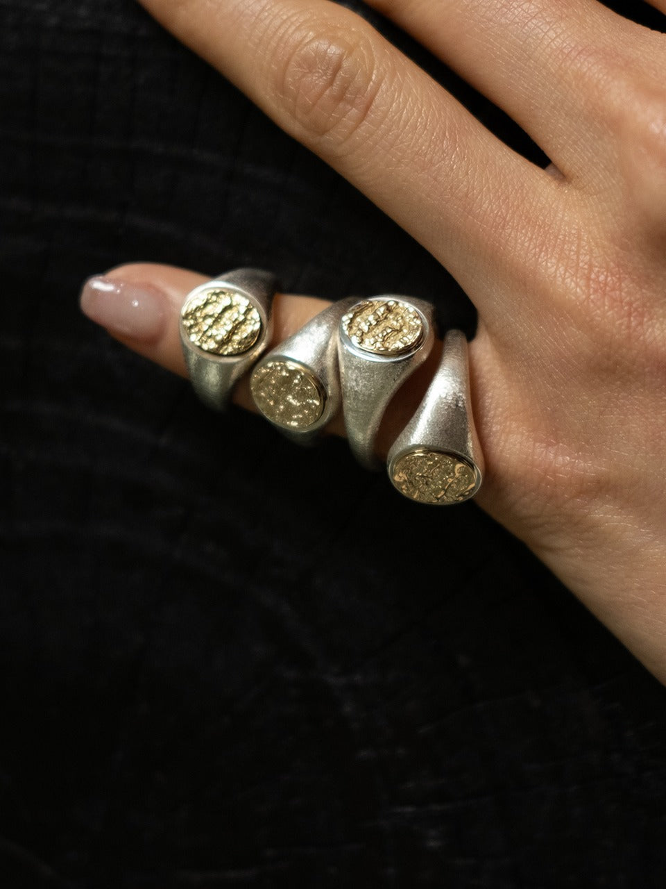 (14k) Twig Signet Ring