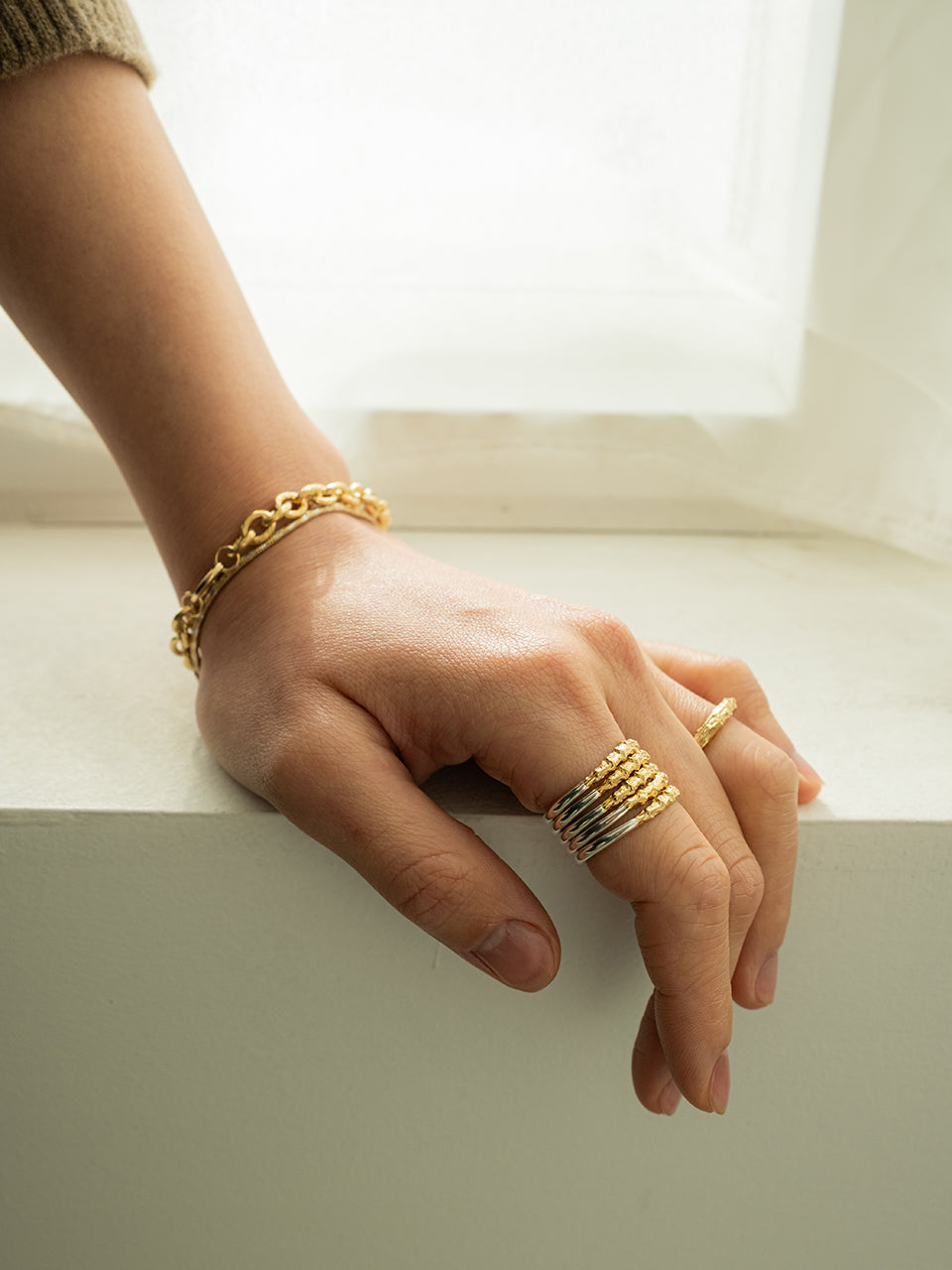 Twig Whisper Ring