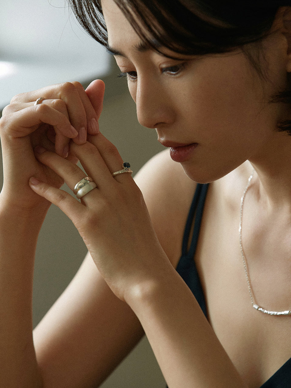 Twig Ring - london blue topaz (oval)