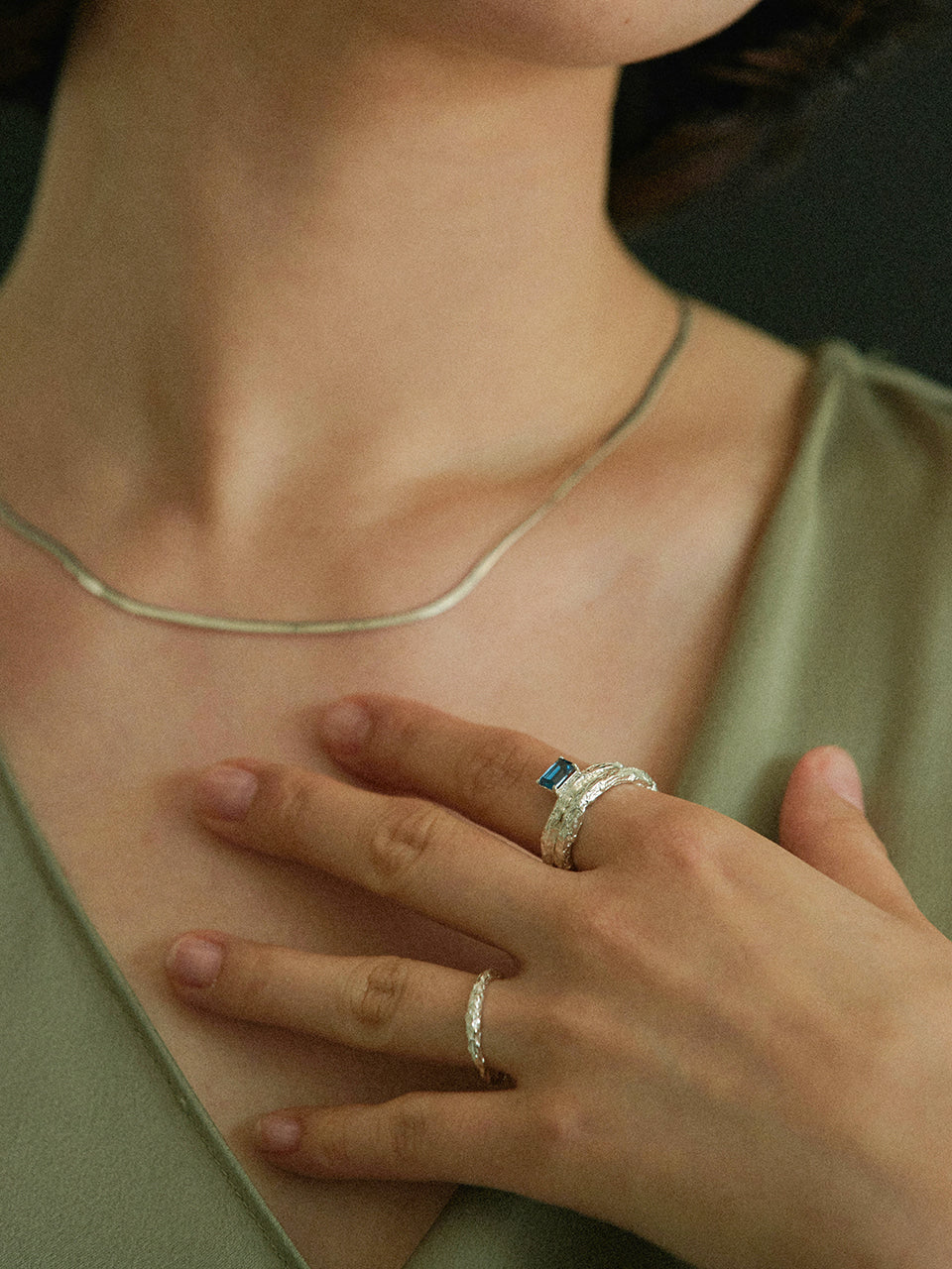 Twig Ring - london blue topaz (square)