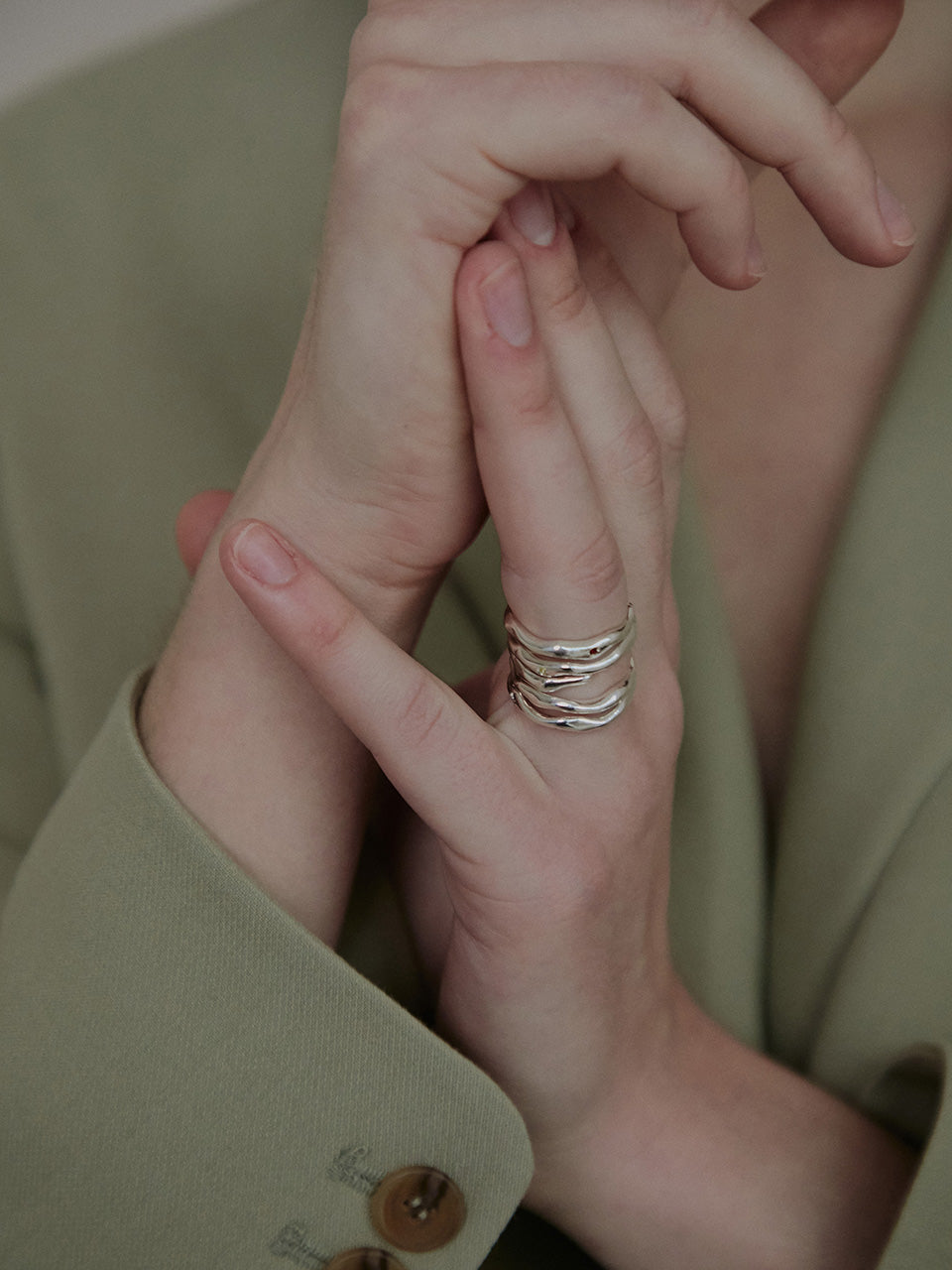 Wave Thin Ring