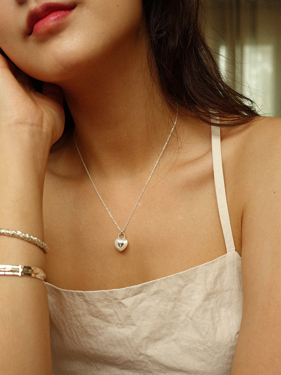 (14k) Heart Lock Necklace (mother of pearl)