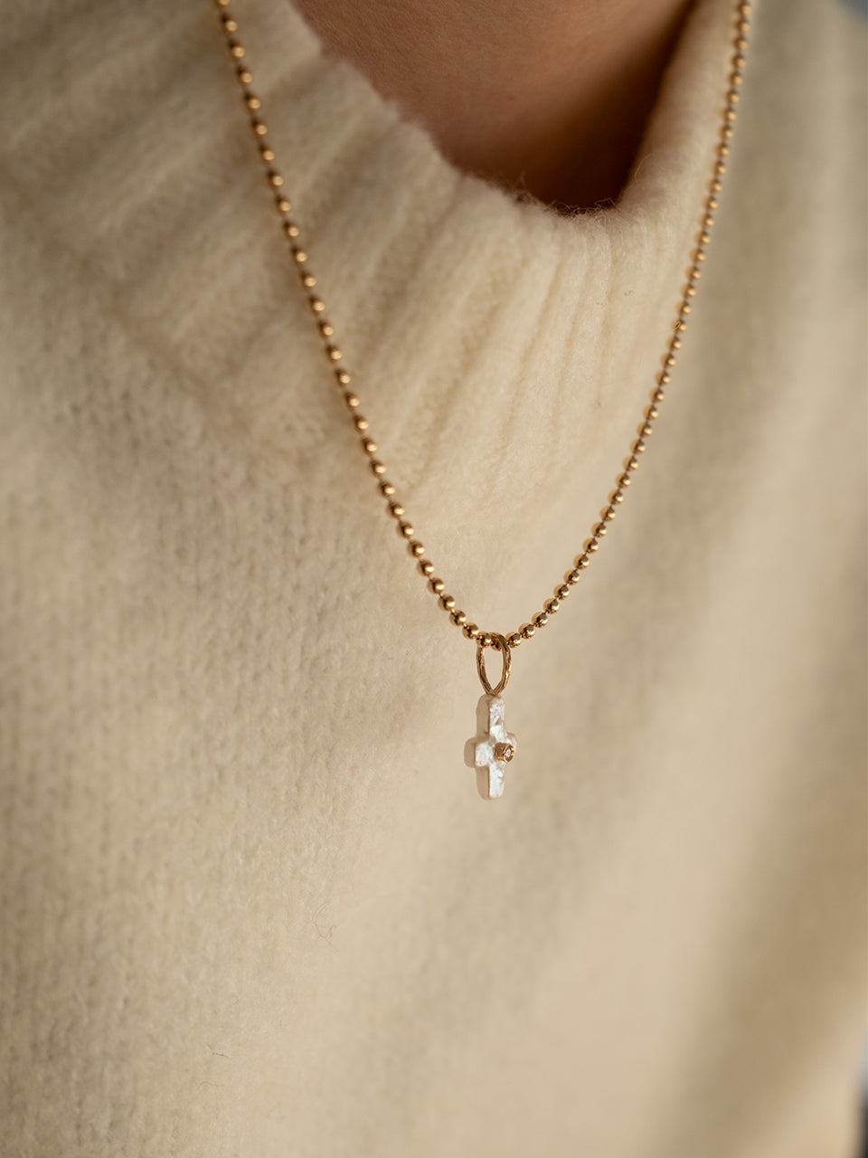 (14k) Pearl Pendant - Faith