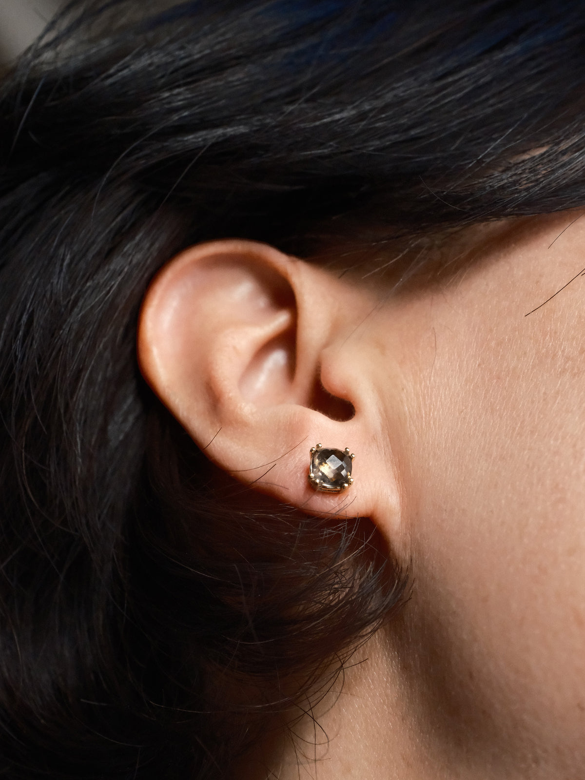 Coussin Studs (Smoky Quartz)
