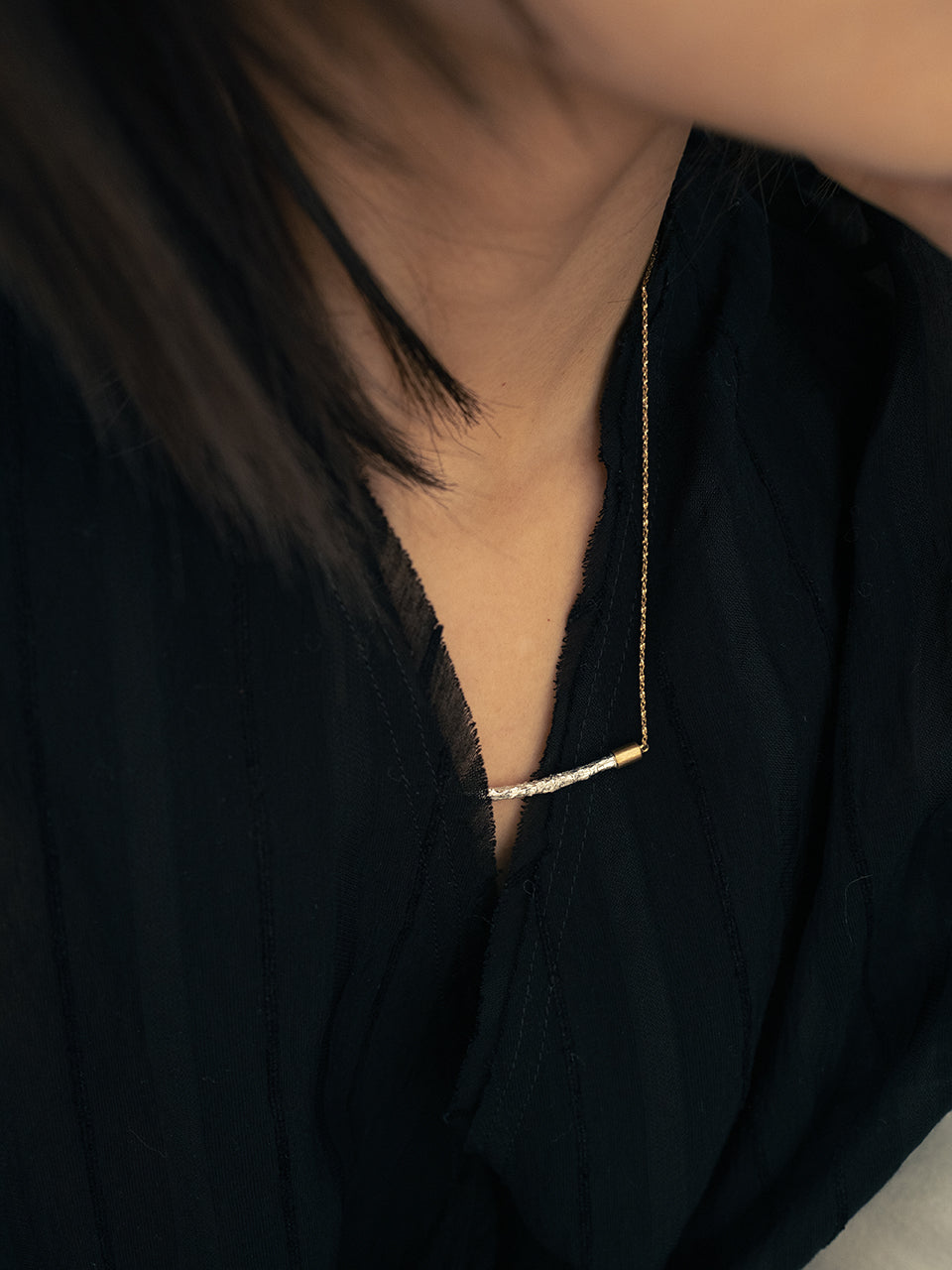 Twig Bar Necklace