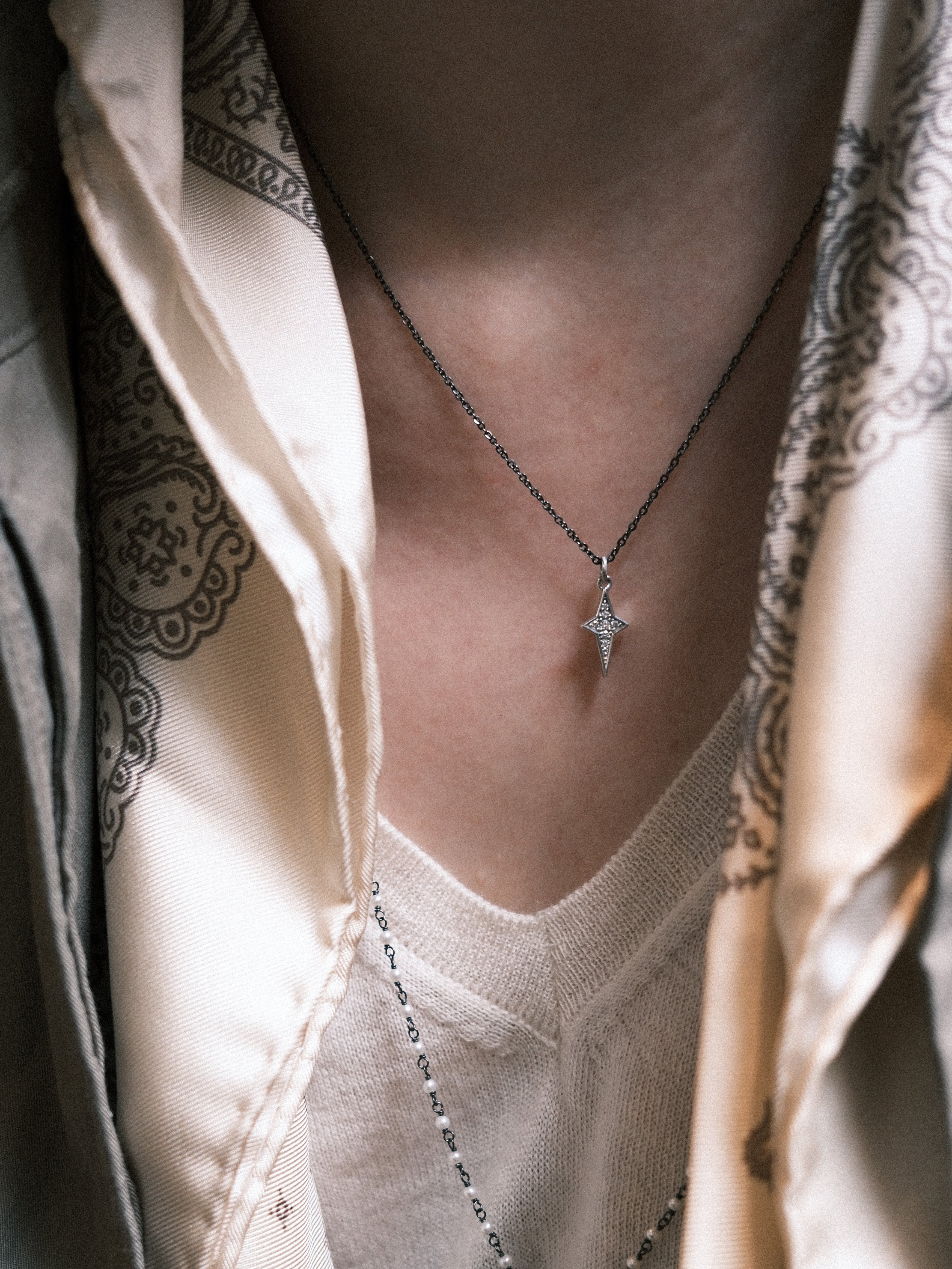 Étoile Cross Necklace