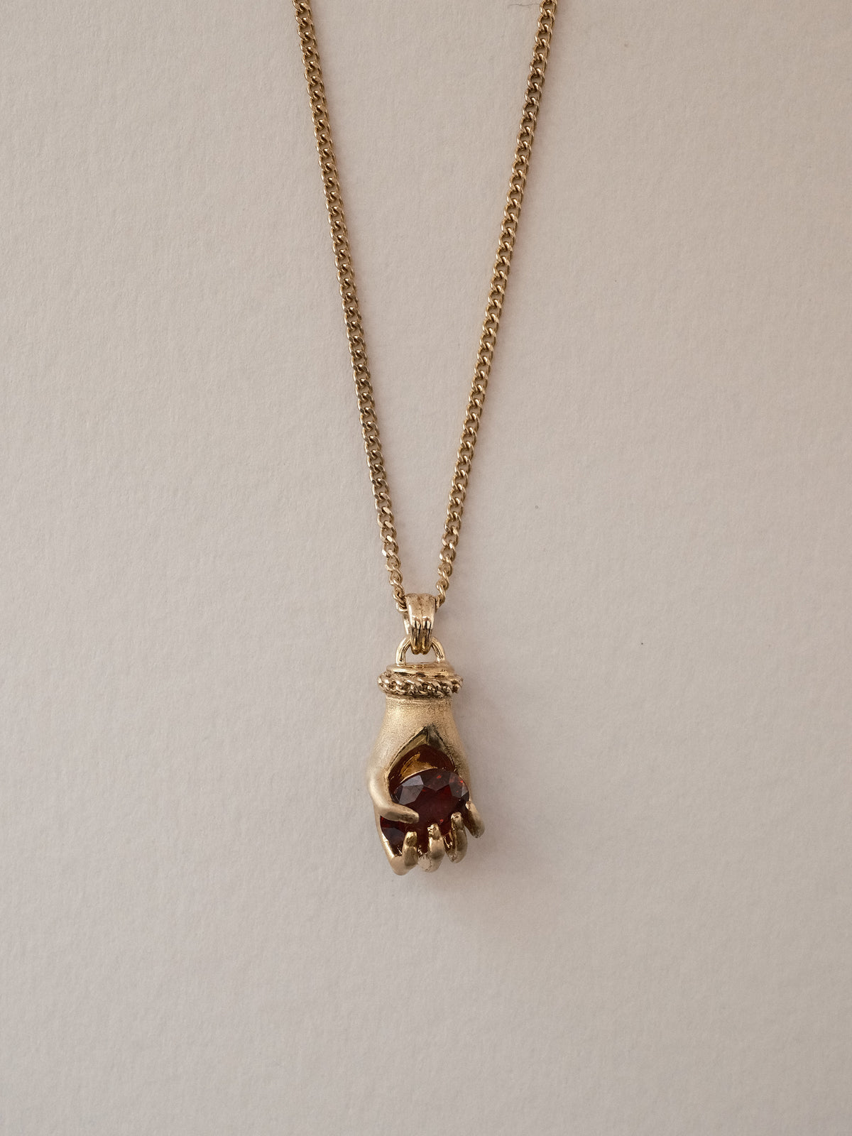 Grab Your Stone Necklace (1月 garnet)
