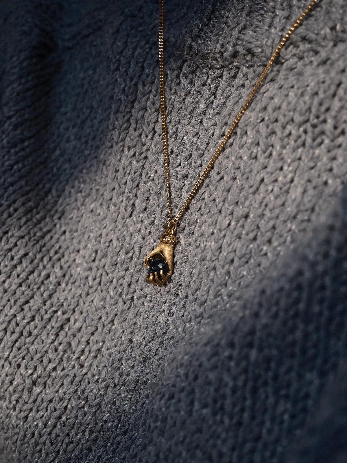 Grab Your Stone Necklace (9月 star sapphire)