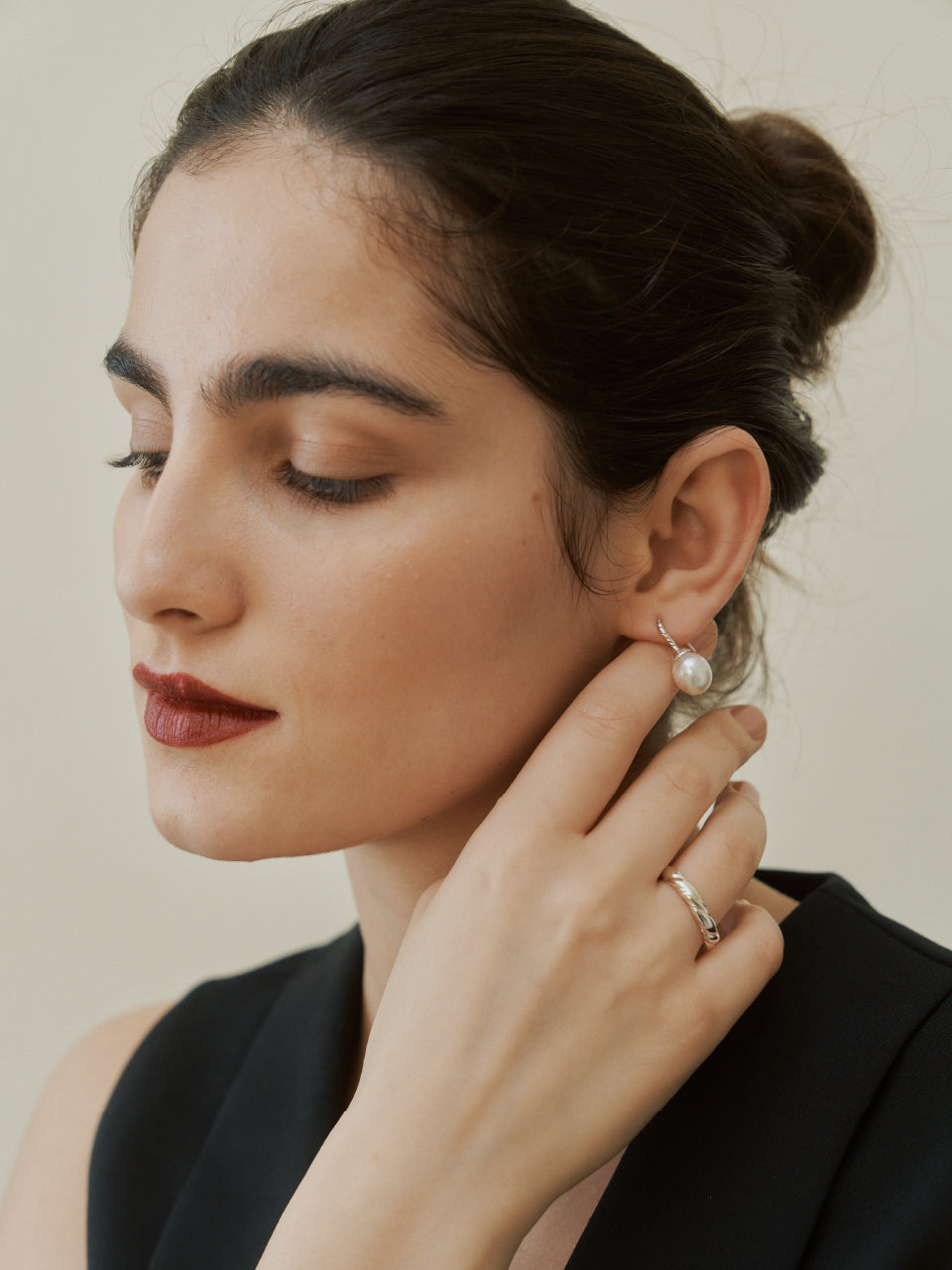 Carol Hook Pearl Earrings