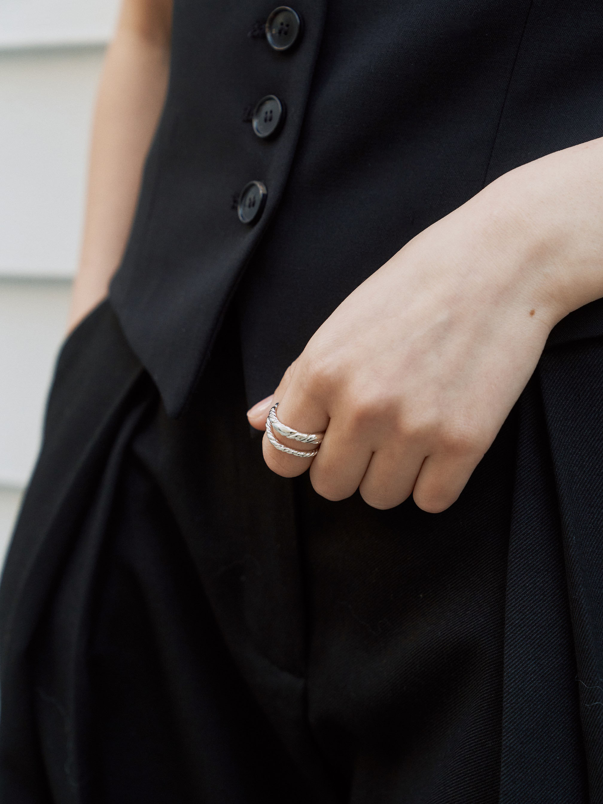 Swirling Double Line Ring