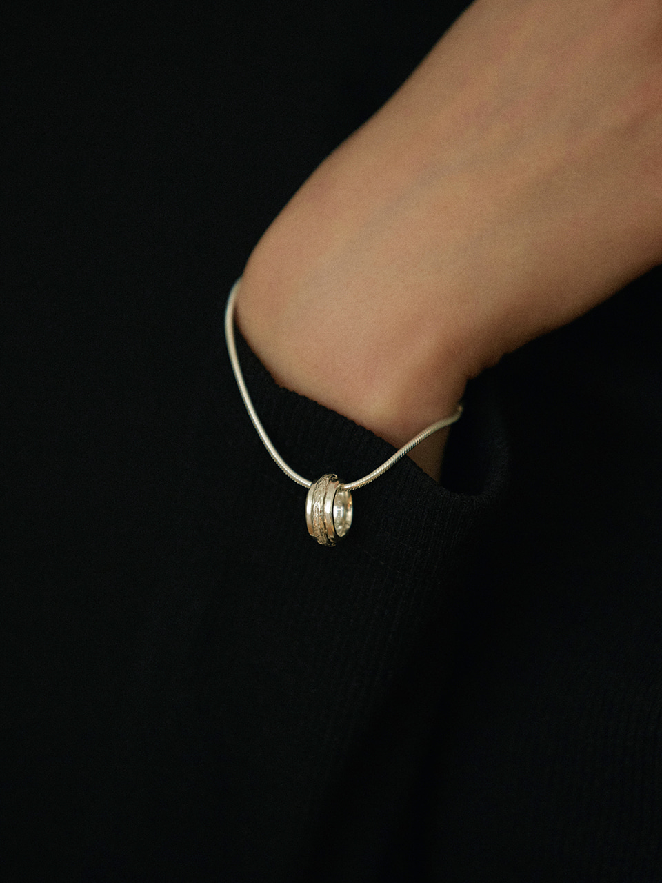 Mild Twig Ring Bracelet